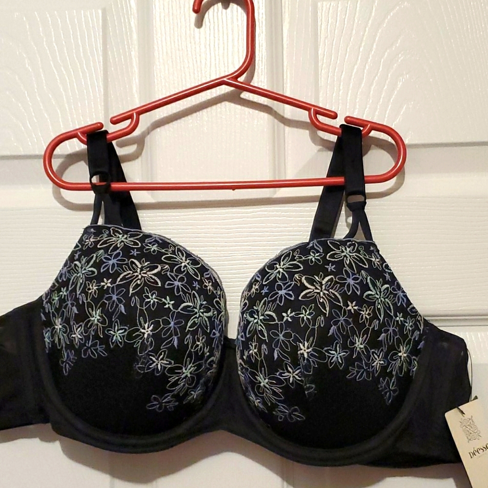 🆕️ NWT Déese Bra Balconette w/wire size 44B